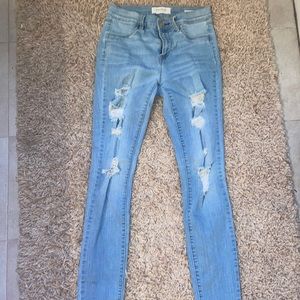 Size 26 Light Wash PacSun Jegging